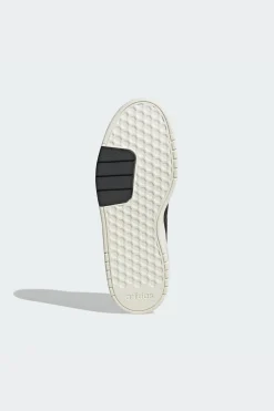 adidas Courtwave