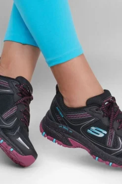 Calçado Trail Running Mulher Skechers Hillcrest Vast Adventure. Preto Rosa