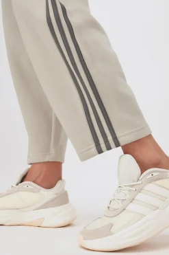 Calças Largas adidas