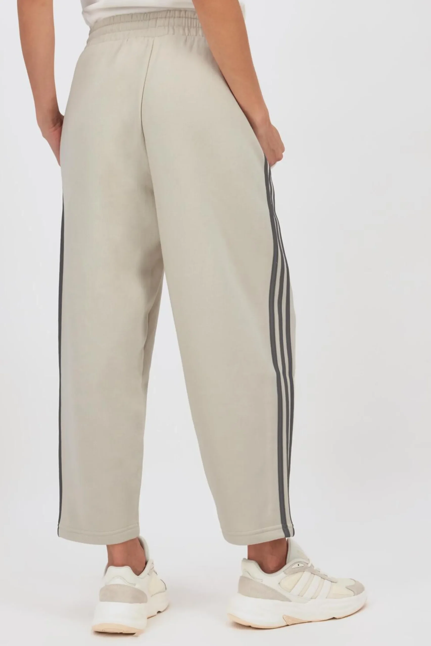 Calças Largas adidas