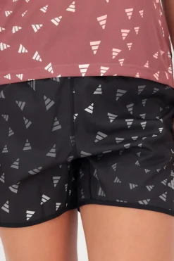 Calções adidas