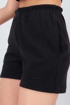 Calções Nike