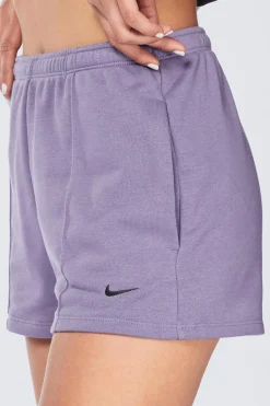 Calções Nike