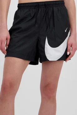 Calções Nike