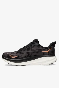 Hoka Clifton 9
