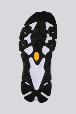 Hoka Speedgoat 7