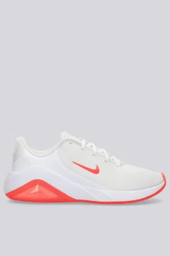 Nike Bella 7