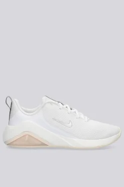 Nike Bella 7