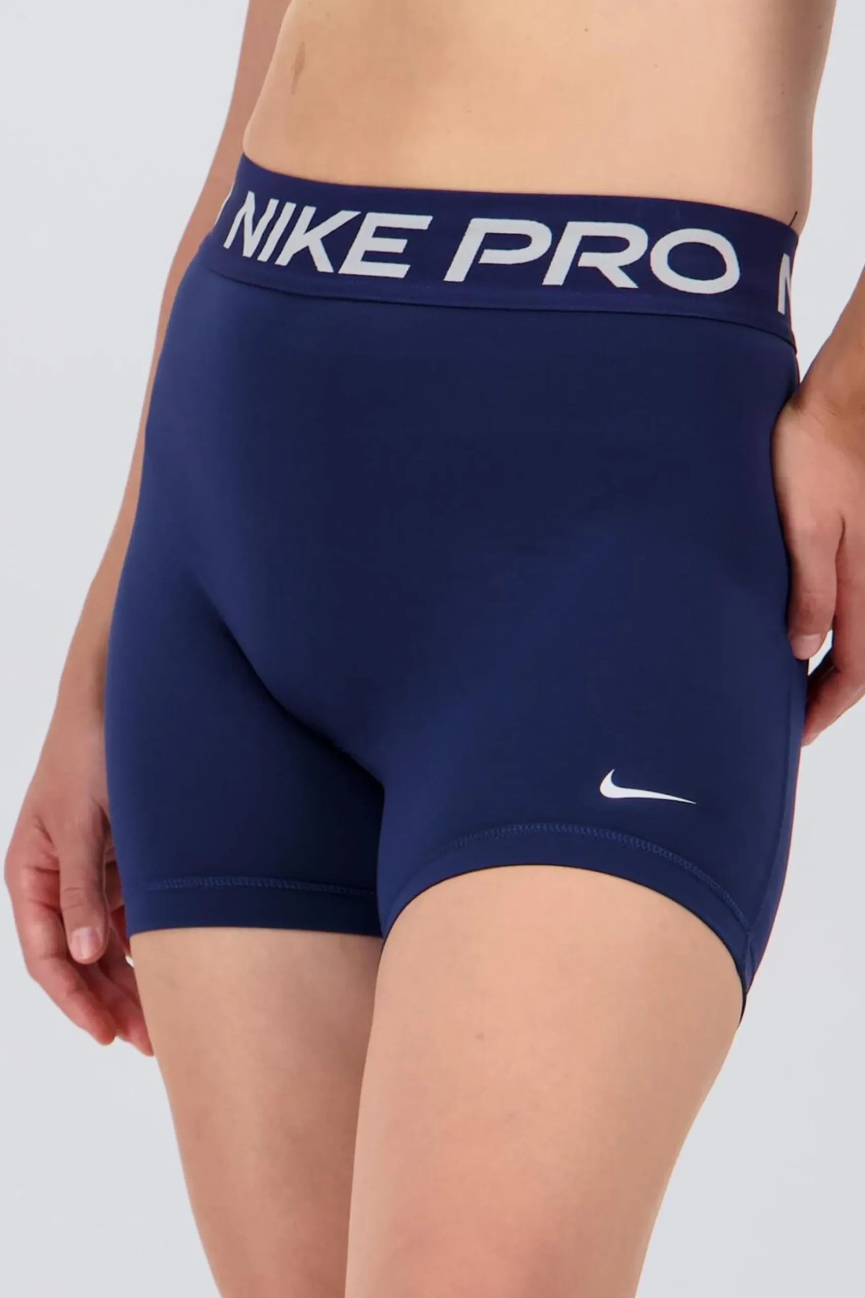 Nike Pro
