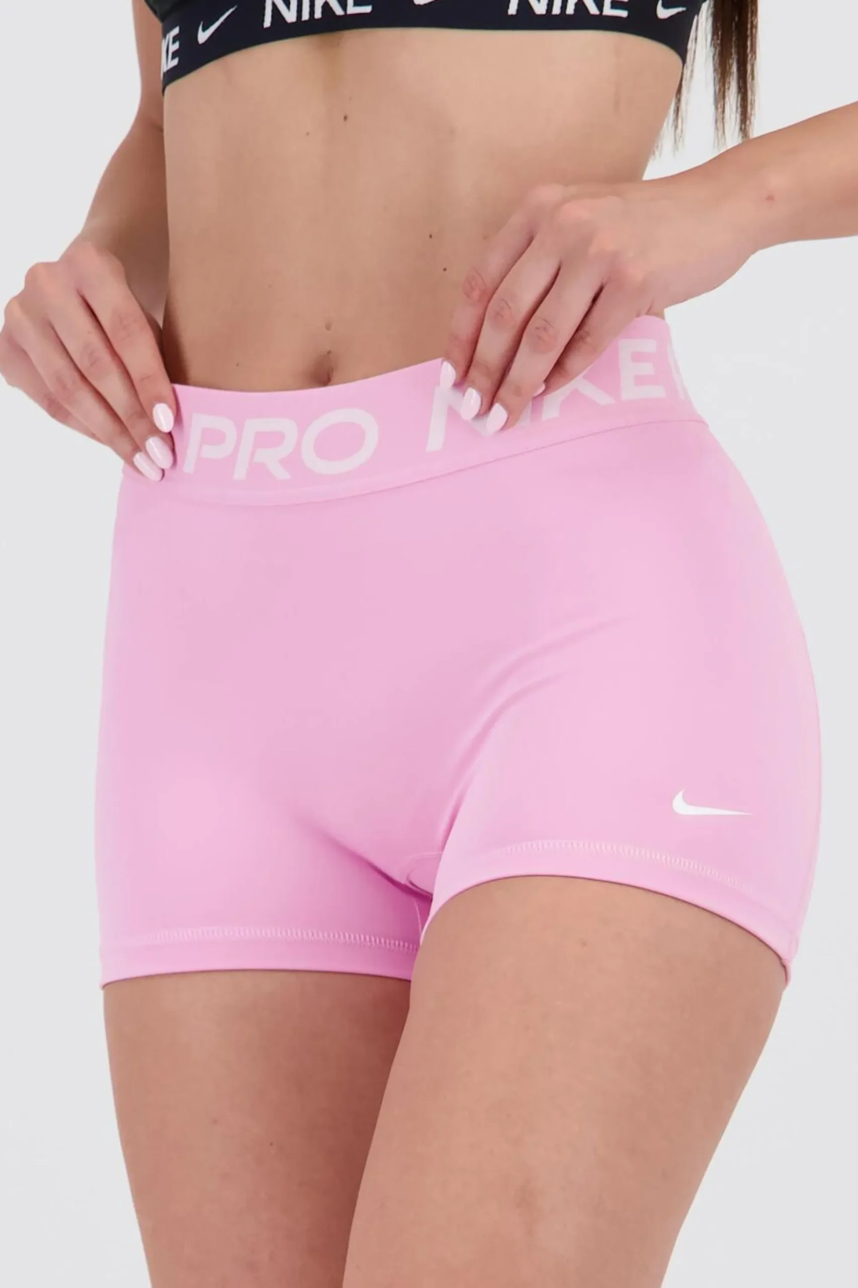 Nike Pro