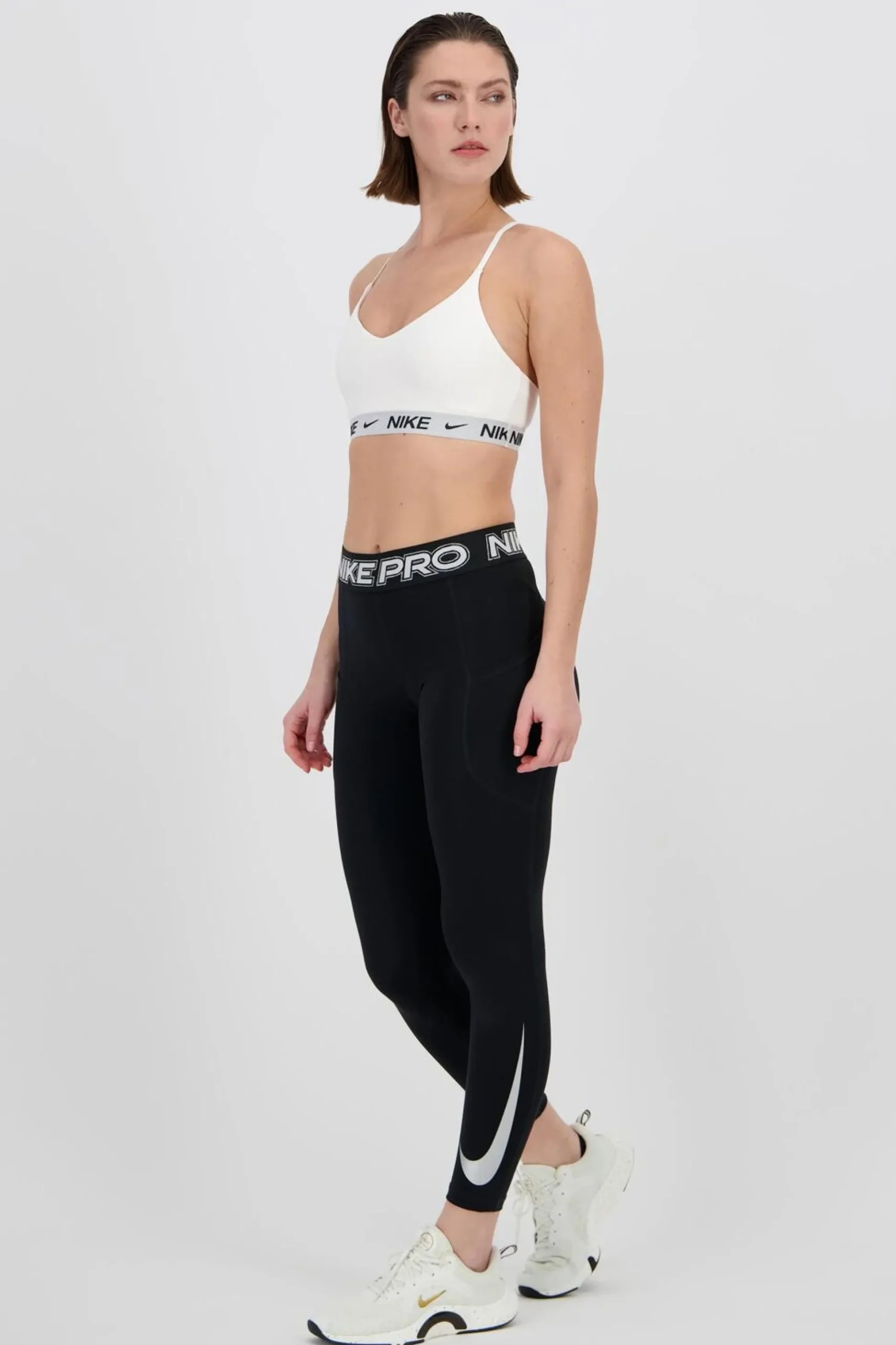 Nike Pro