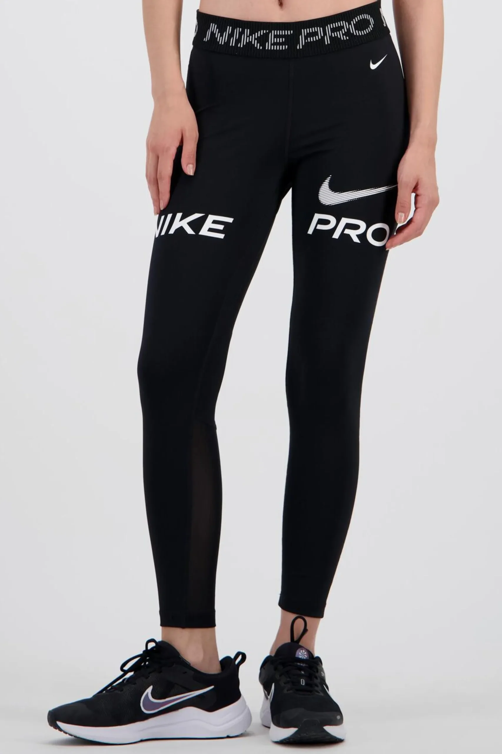 Nike Pro