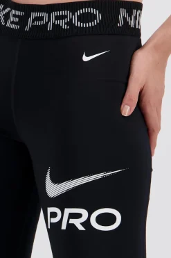 Nike Pro