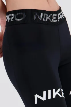 Nike Pro
