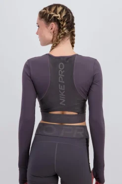 Nike Pro