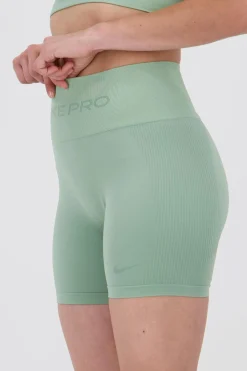 Nike Pro Seamless