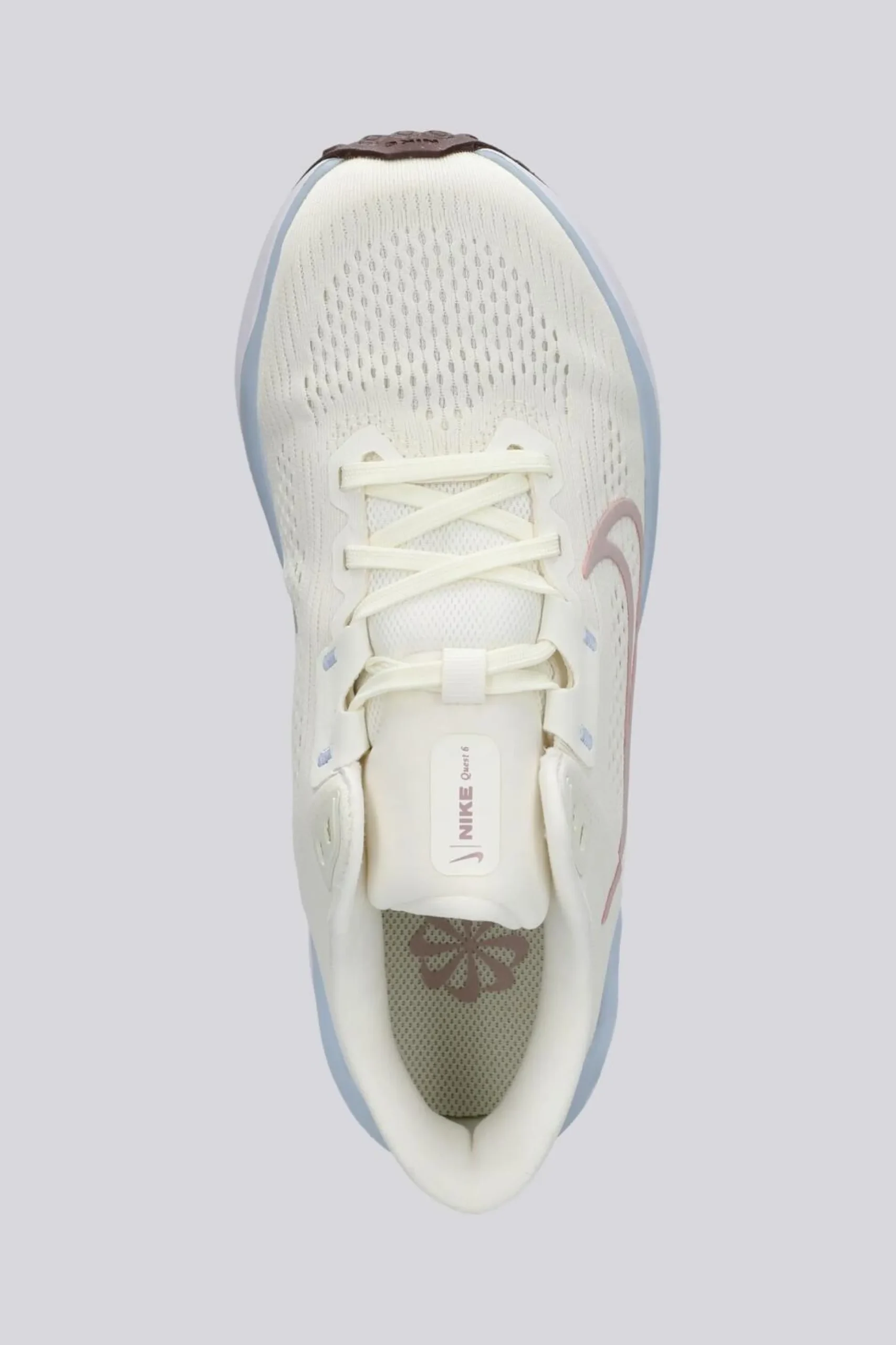 Nike Quest 6