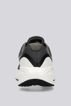 Nike Revolution 8