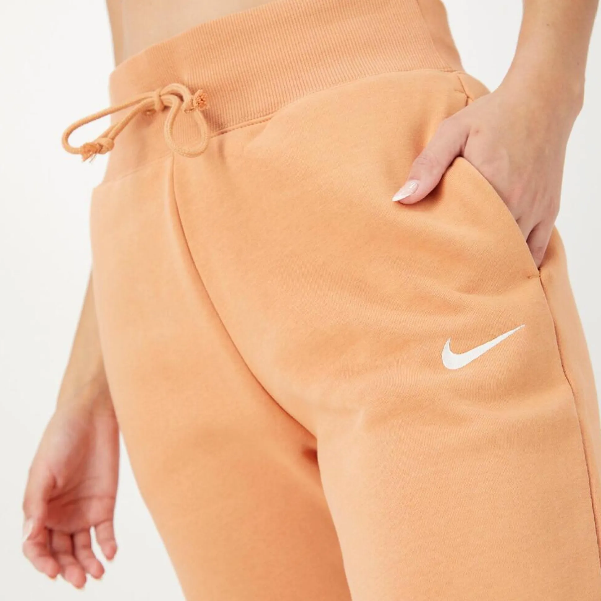 Nike Small Logo