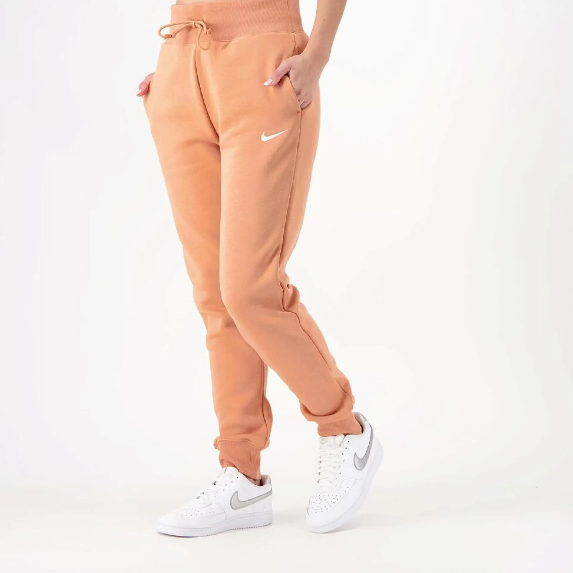 Nike Small Logo