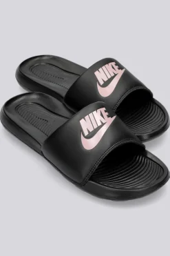 Nike Victori One