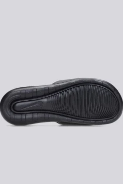 Nike Victori One