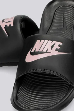 Nike Victori One