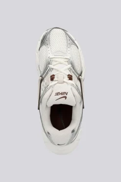 Nike V5 Rnr