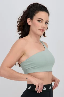 Top adidas