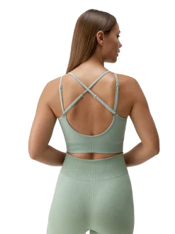 Top Desportivo Born Living Yoga Sarvan