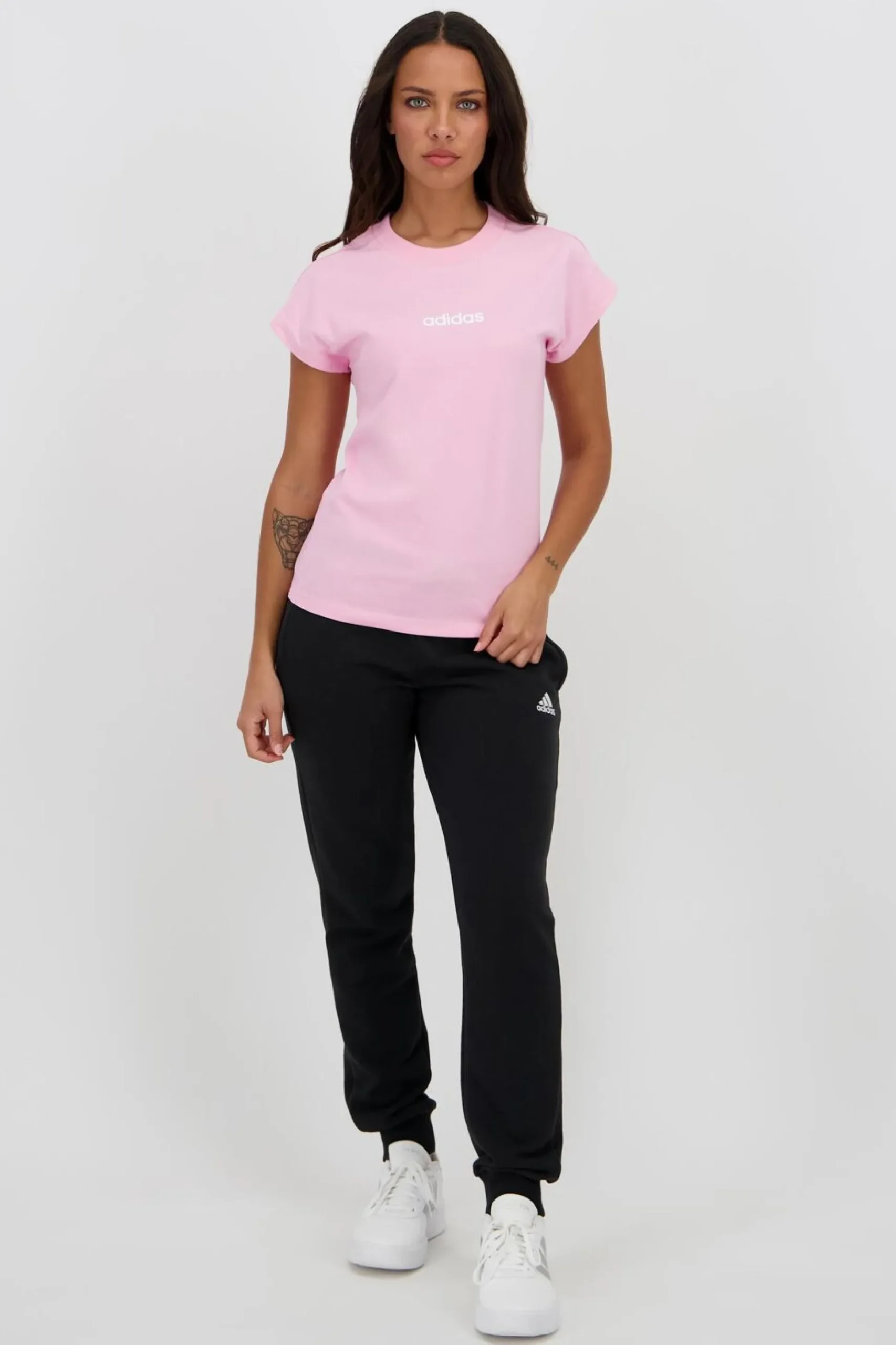 T-shirt adidas