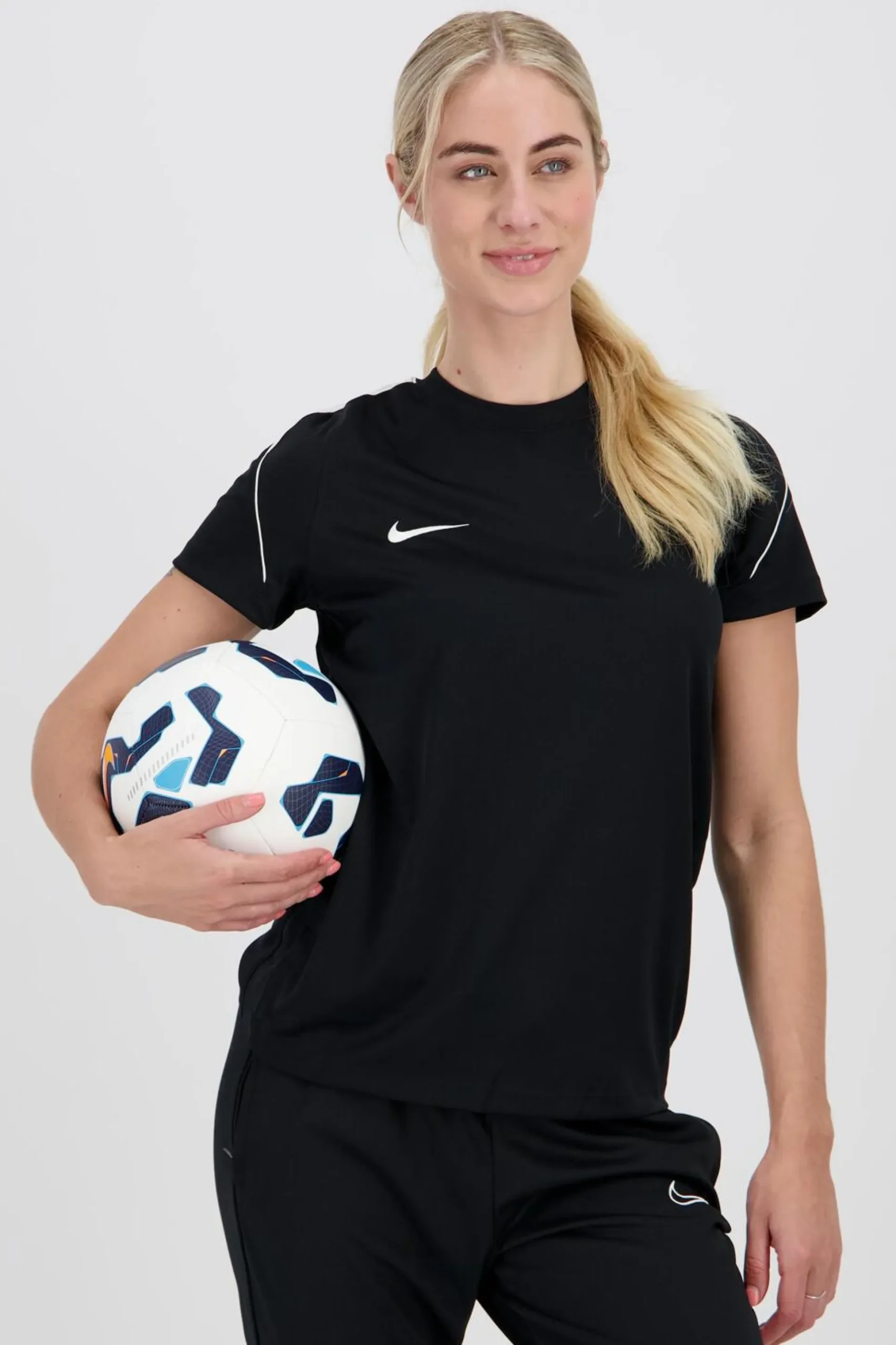 T-shirt Nike Strike 26